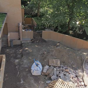 Construction work to transform the former hippopotamus exhibit into exhibits for pygmy hippopotamuses, 2025-05-14