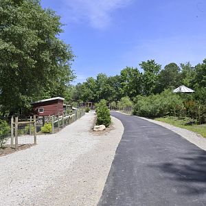 Broadway Zoological Park - Scenery and Landscaping