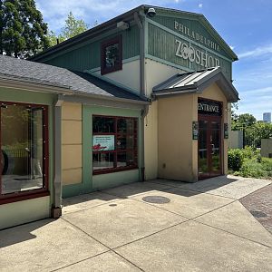 May 2025 - ZooShop - Exterior