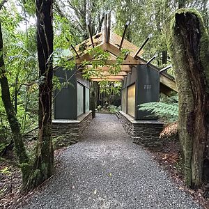 Kiwi House Entrance