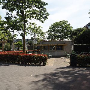 "Winkel van Sinkel", historical food and drinks stand, 2024-06-30