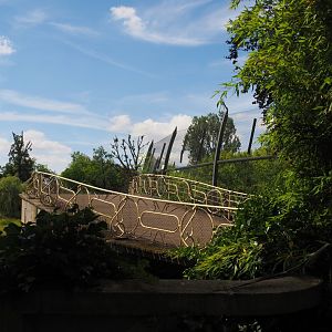 Historical bridge next to Sumatran tiger exhibits, 2024-06-30