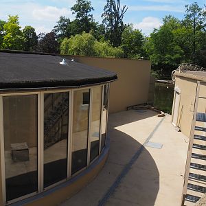 Unused primate building for the island in the large pond and off-show areas under the bridge, 2024-06-30