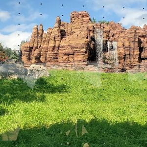 North America Trek: Wolf Waterfall