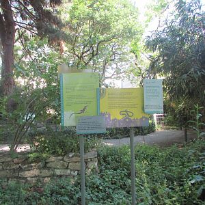 Jardin des Plantes de Paris - Informative signage
