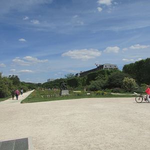 Jardin des Plantes de Paris - Monument to the count of Buffon