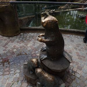Beaver statue 9.7.25