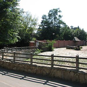 Wroclaw Zoo 2008 - End of the Zebra exhibit