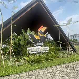 aviary park logo (outside)