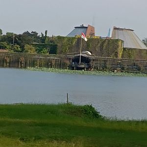 Dunia Air Tawar building