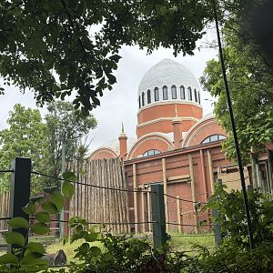 Cincinnati Zoo - Former Elephant House