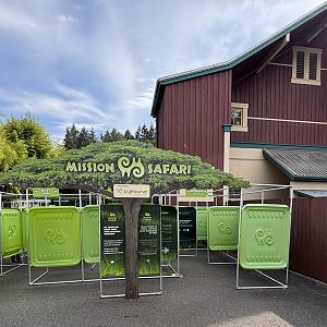 Adventure Maze + Ex-Elephant Barn