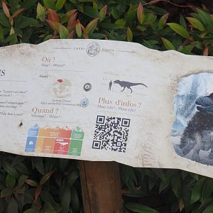 Prehi Daiza: Lands of the Past - Example of signage for animatronic models, 2025-09-01