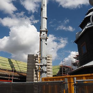 Russian restaurant Izba roof renovation, 2025-09-01