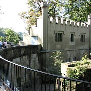 Bern Bear Pits 2006 - Indoor quarters for the bears