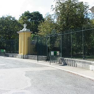 Tiergarten Schönbrunn - Example of Tiergarten architecture