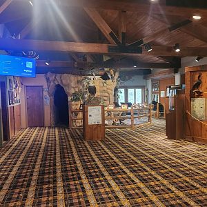 Wildlife Prairie Park - Inside vistor center