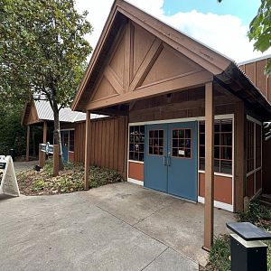 Sep. 2025 - Great EscApe - Gorilla Center (exterior)