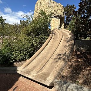 Sep. 2025 - Children’s Zoo - Slide