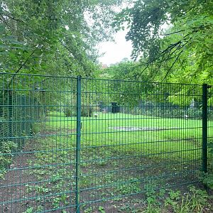Red-crowned Crane enclosure