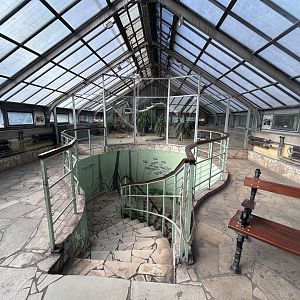 Aquarium Entrance/Exit in Palm House