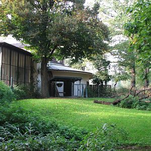 Basel Zoo 2006 - Exhibit at the historic Antelope House