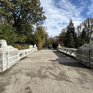 Historic Lion Bridge
