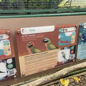 greater sunda - red-breasted parakeet signage - taman burung