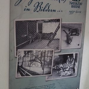 Zoo history signage, 2025-05-22