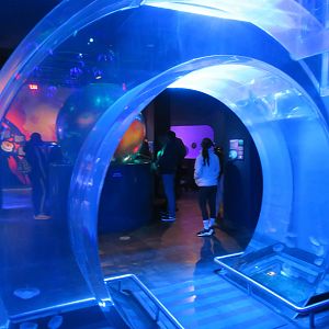 Gateway Arch Jelly Tank