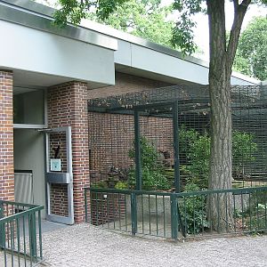 Zoo Berlin 2004 - Entrance to the Carnivore House