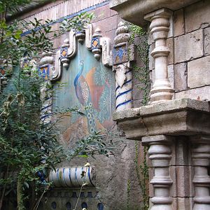 Maharajah Jungle Trek - Aviary