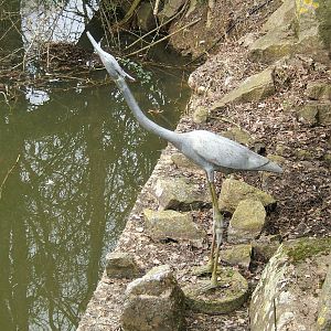 Statue at Beale Park, 13th March 2010