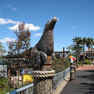 Taronga Zoo 2007 - Statue as part of the upcoming Great Southern Oceans