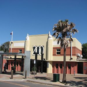 Melbourne Zoo 2008 - Historic main gate