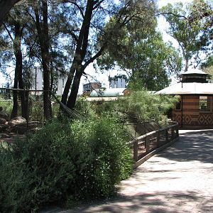 Adelaide Zoo 2008 - Information booth and Wallaby exhibit