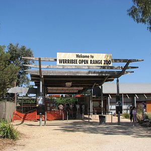 Werribee Zoo - Park entrance