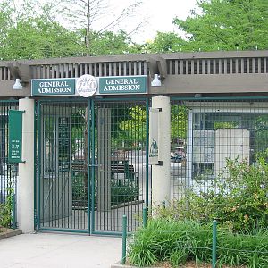 Columbus Zoo 2003 - Main entrance