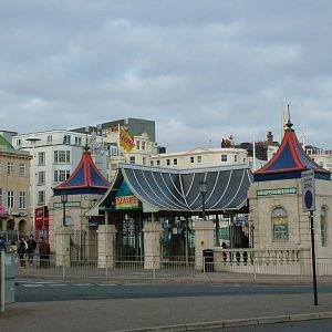 Main entrance at Brighton SeaLife Centre 13/03/10