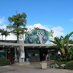 San Diego Zoo 2003 - Main gate