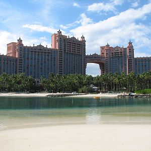 Royal Towers - Exterior