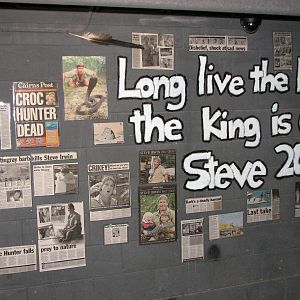 Kuranda Venom Zoo 2007 - Wall in memory of Steve Irwin