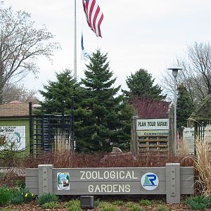 Racine Zoo 2003 - Entrance