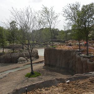 Giants of the Savanna - South Habitat