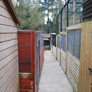 ENCLOSURE ALL ROUND BUILDINGS 13