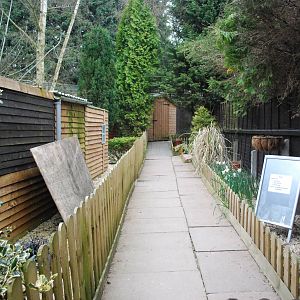 ENCLOSURE ALL ROUND BUILDINGS 16