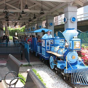 Shark Voyage - Train and Depot