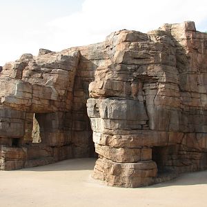 Childrens Zoo - Desert Cave Entrance
