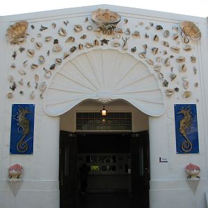 Aquarium - Exterior