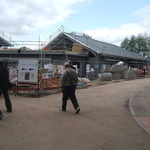 The new entrance/classrooms and exhibits buildings